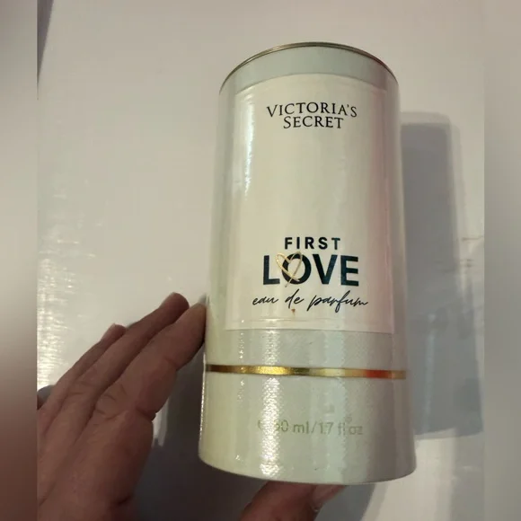Victoria's Secret First Love Eau De Perfume 1.7 fl oz NEW SEALED BOX - Picture 1 of 3